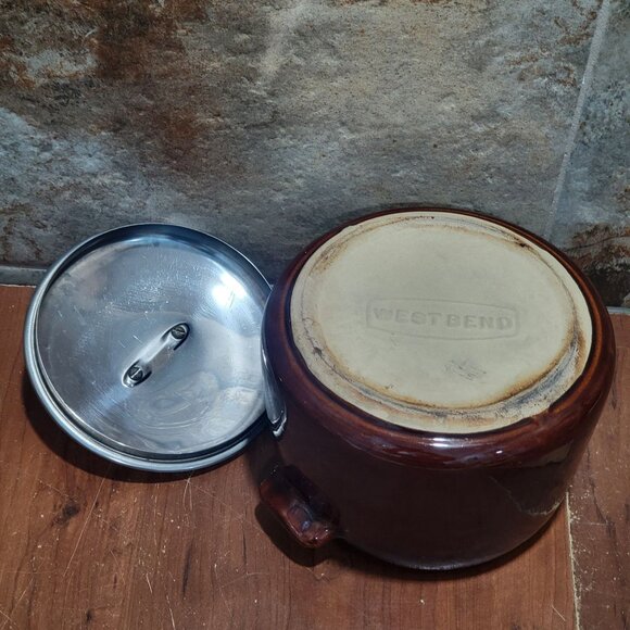 Vintage West Bend Bean Pot Crock Brown Glazed  Stoneware Metal Lid - Picture 6 of 12